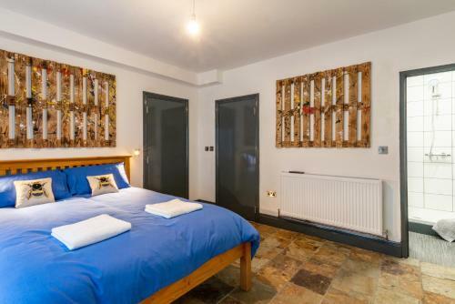 Hostal 144 Lower Cheltenham Place