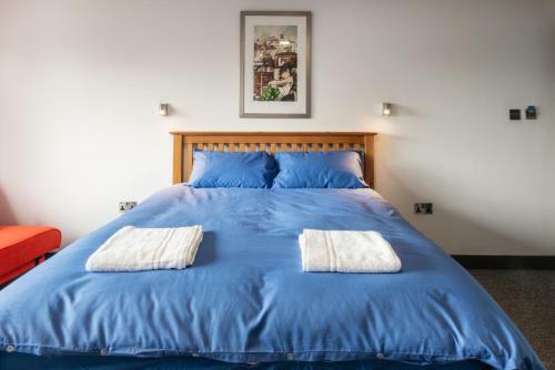 Hostal 144 Lower Cheltenham Place