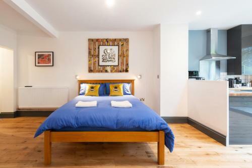 Hostal 144 Lower Cheltenham Place