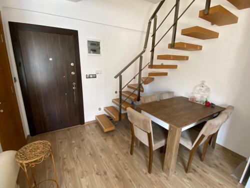 Beautiful Apart In �al?? Area