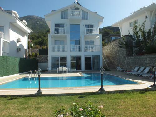 Yasin Villa
