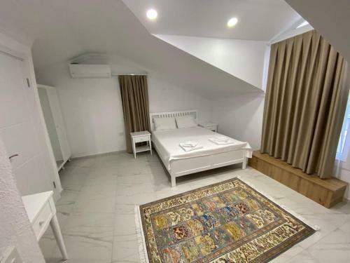 Turuncu Villa