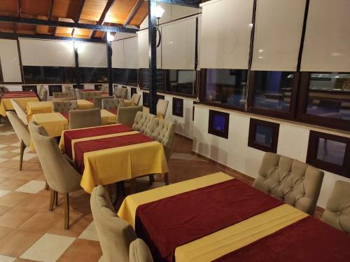 Belle Vue Hotel �l�deniz