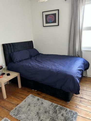 Spacious 3 Bedroom House Close To City Centre