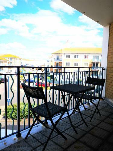 Apartamento Marina Living With Parking, Balcony, Quiet And Secure
