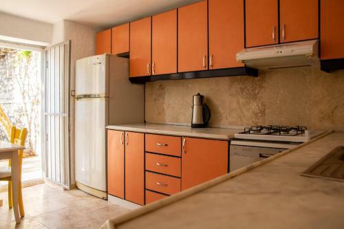 Captivating House With Backyard Authentic Design In Urla, Izmir