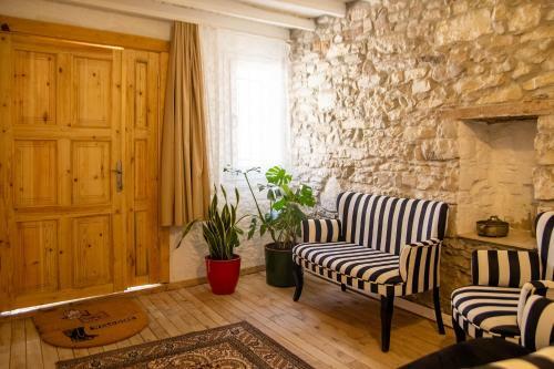 Captivating House With Backyard Authentic Design In Urla, Izmir