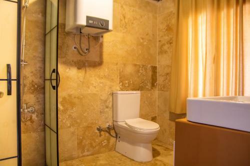 Captivating House With Backyard Authentic Design In Urla, Izmir