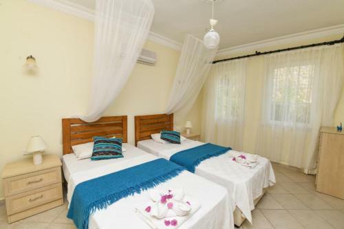 Helios Villa