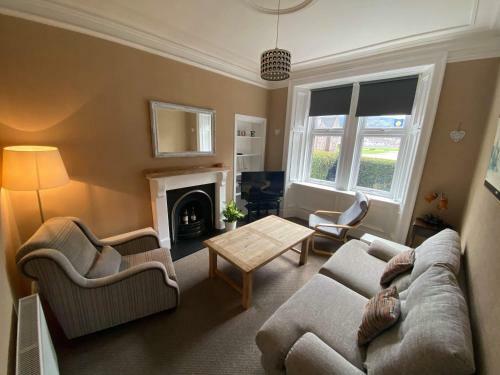 Roy Place Gdn Apartment