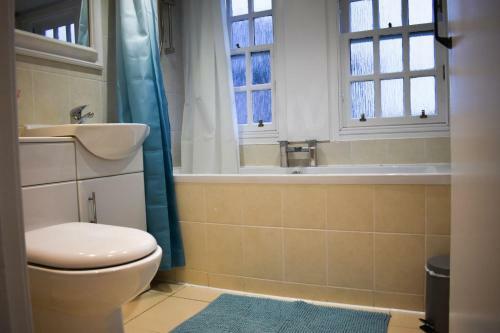 Town Centre, 3 Bed Apartment In Campbeltown