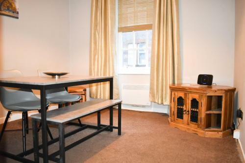 Town Centre, 3 Bed Apartment In Campbeltown