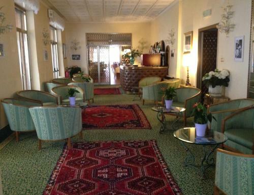 Hotel Diana