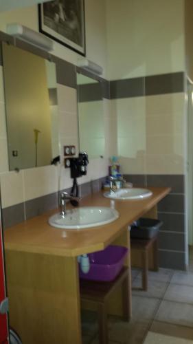 Hostal Gite Azkorria