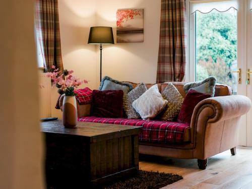 Pass The Keys Peaceful & Coastal 2 Bedroom Cottage