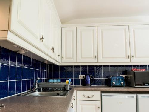 Pass The Keys Spacious Cottage In Ceredigion - Sleeps 6