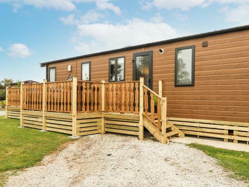 Hedgehog Lodge