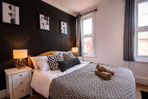 The George Fields - Long Stay Offer - Free Parking