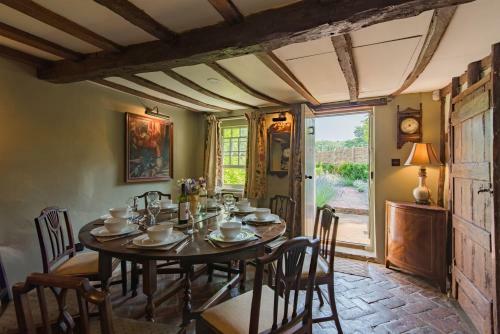 Pond Cottage