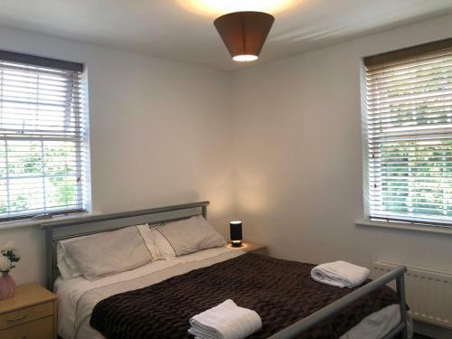 The Sky View-elegant Two Bedroom Family Apartment