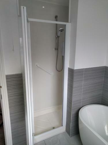 Castleshaw Holiday Home