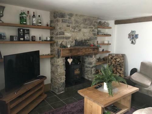 Cavedale Cottage