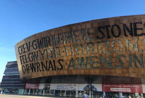 Quayside Apartment In Cardiff Bay
