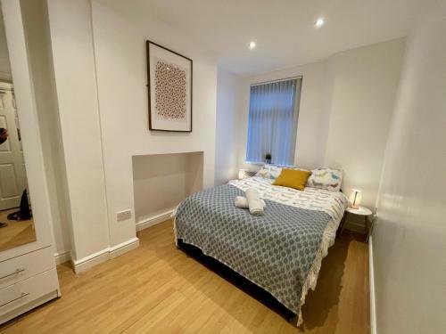 Bute Park Apartment W/ Heating + Private Bathroom