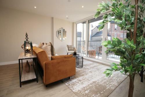 Apartamento Luxury 2 Br Flat, 6 Mins Drive In City Centre!