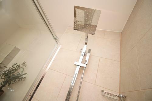 Apartamento Luxury 2 Br Flat, 6 Mins Drive In City Centre!