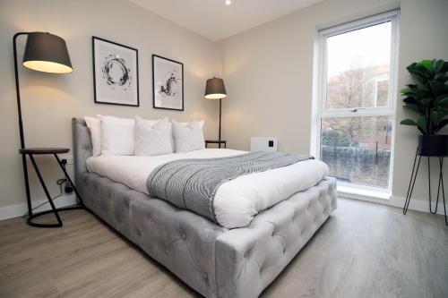 Apartamento Comfortable 1 Br, 6 Mins Drive In City Centre
