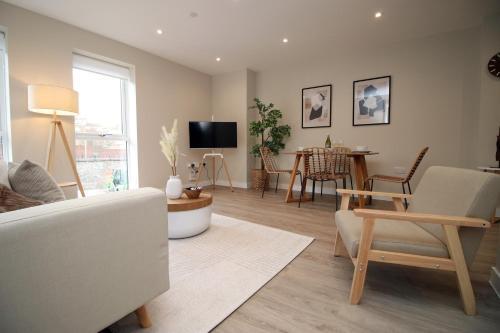 Apartamento Comfortable 1 Br, 6 Mins Drive In City Centre