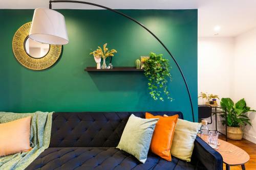 Fabulous Apartment Right In The Town Centre