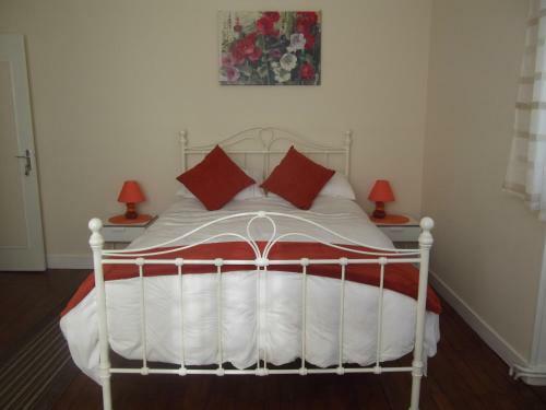 Bed & Breakfast Chambres D'h�tes Gondeville