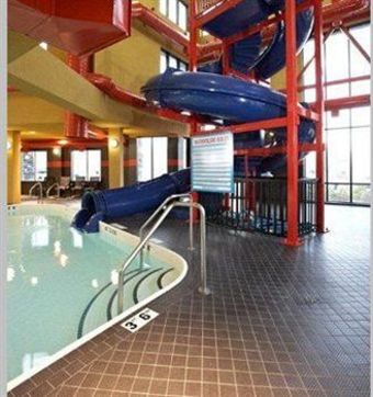 Hotel Comfort Suites Kelowna