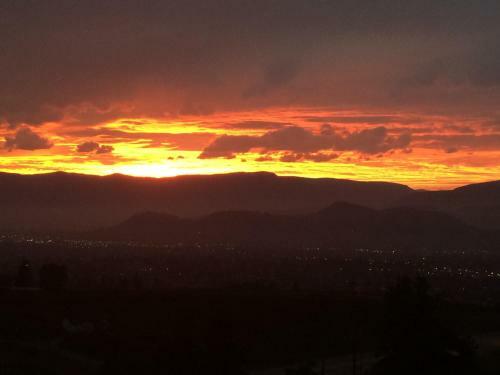 Aparthotel Acker Vacation Rentals Kelowna