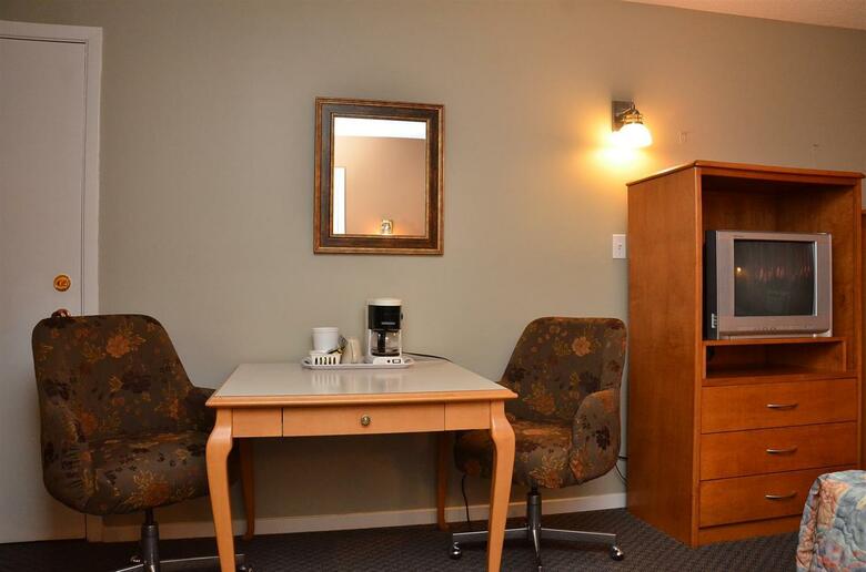 Posada Canadas Best Value Inn Kelowna