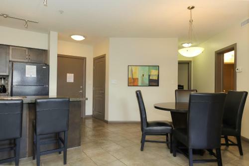 Apartamentos Playa Del Sol Resort - Vacation Rentals