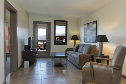 Apartamentos Playa Del Sol Resort - Vacation Rentals