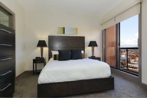 Apartamentos Playa Del Sol Resort - Vacation Rentals