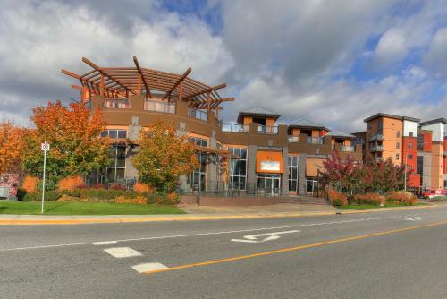 Apartamentos Playa Del Sol Resort - Vacation Rentals