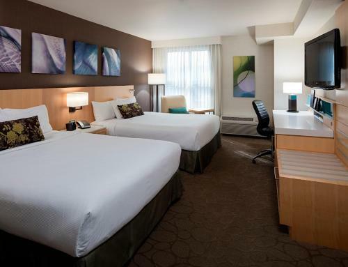 Hotel Delta Grand Okanagan Resort