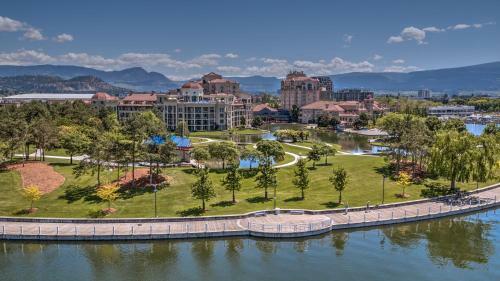 Hotel Delta Grand Okanagan Resort