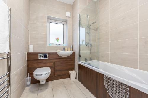 Lovely 2-bed Apartment In Dartford