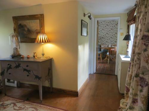 Apartamento Stream Cottage, 450 Year Old Thatched Cottage