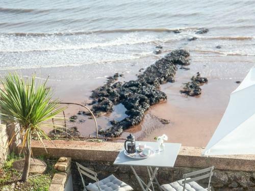 Seaspray, Coastguard Cottages