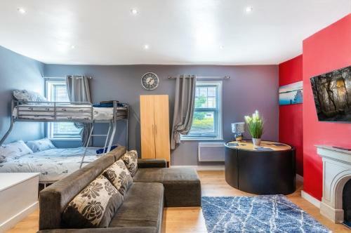 Darlington Luxury Penthouse Apartment