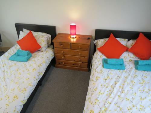 Hostal Twin Rooms Browning House