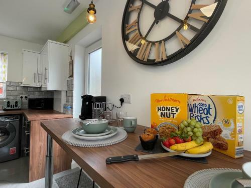 Spacious House, Ideal For Contractors, Leisure Or Corporate Stays