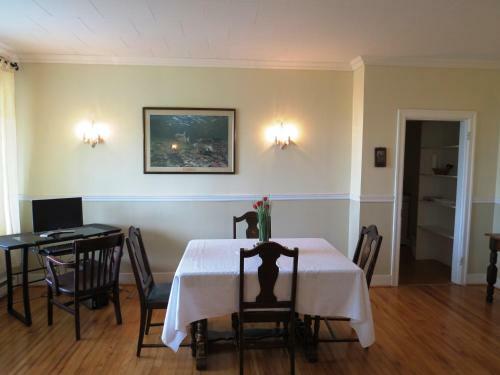 Hotel Margaree Riverview Inn